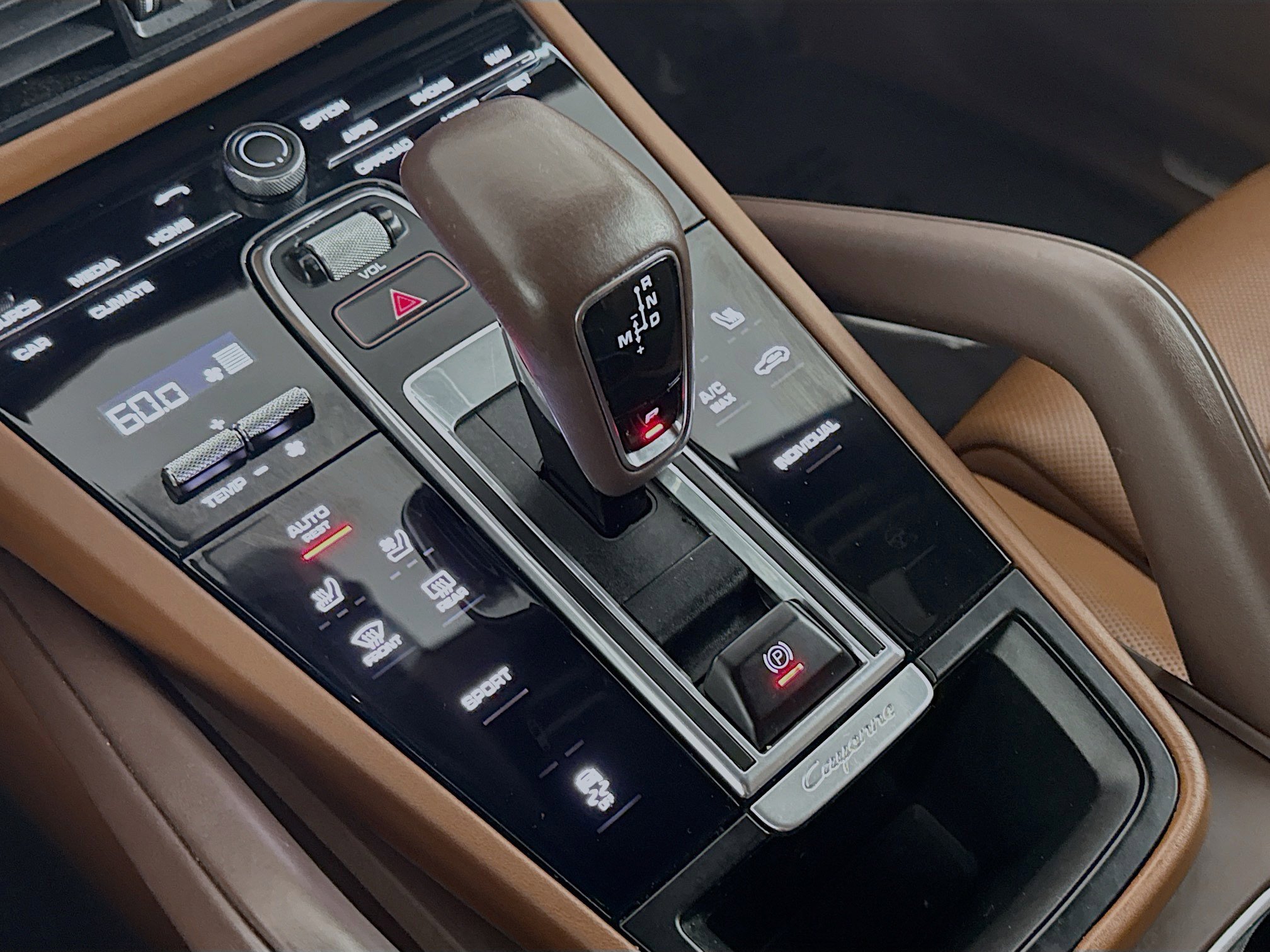 Used 2023 Porsche Cayenne image 20