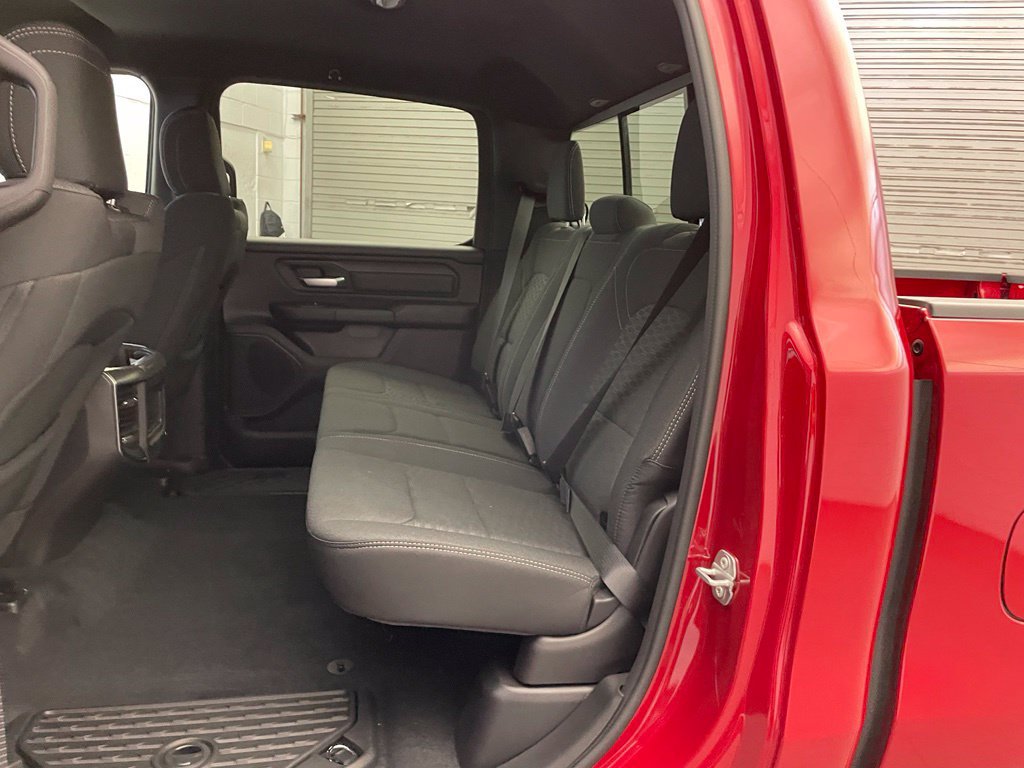 New 2026 RAM 1500 Express AWD/4WD image 17