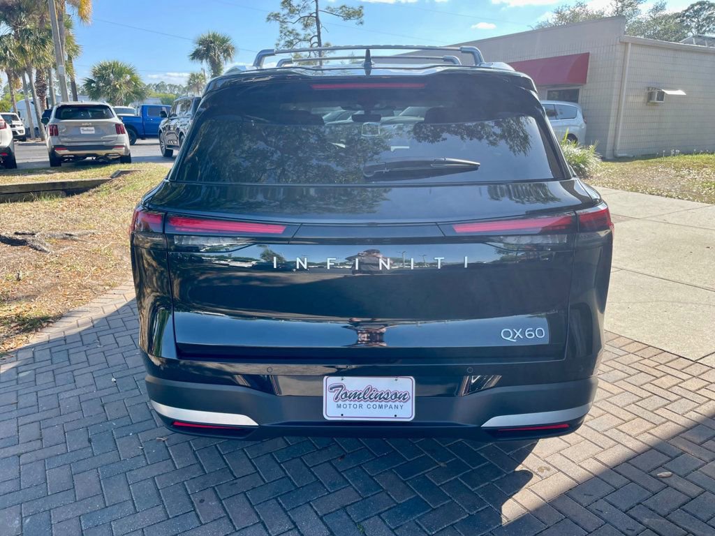 Used 2026 INFINITI QX60 Luxe w/ Cargo Package FWD image 4