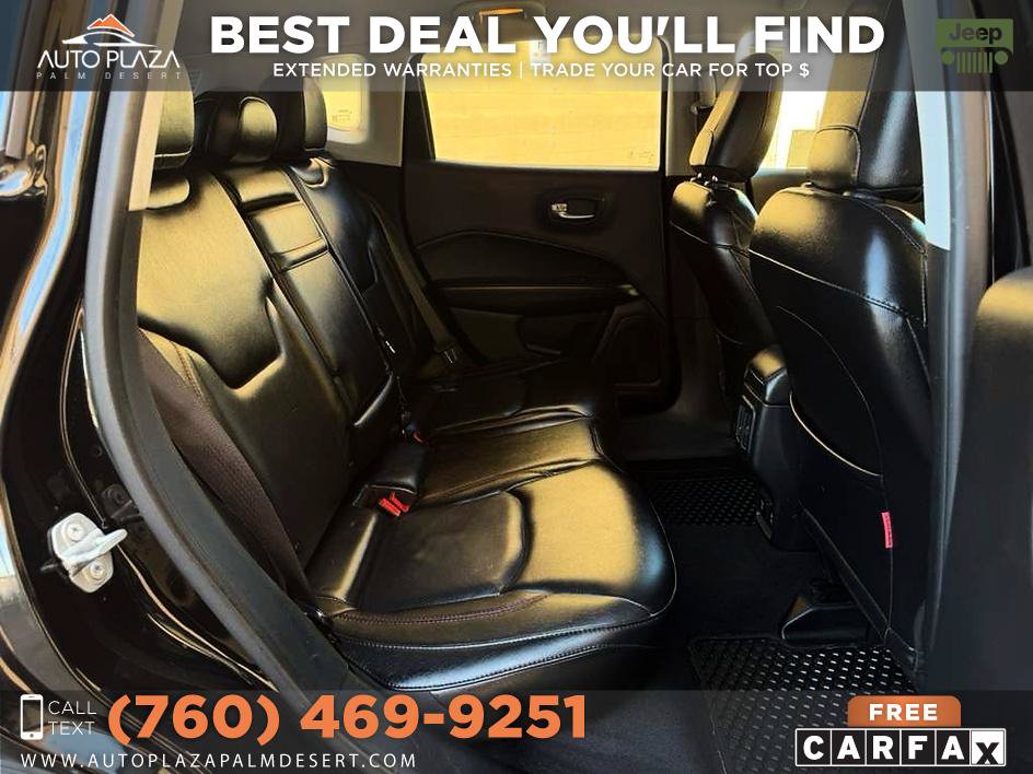Used 2018 Jeep Compass Trailhawk w/ Leather Interior Group AWD/4WD image 12