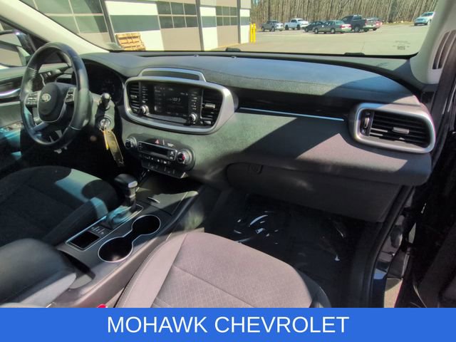 Used 2019 Kia Sorento S image 27