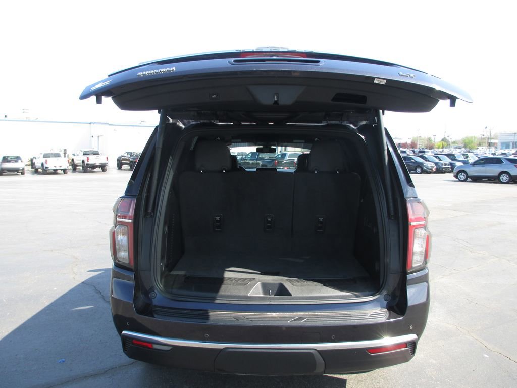Used 2022 Chevrolet Tahoe LT w/ Luxury Package image 8