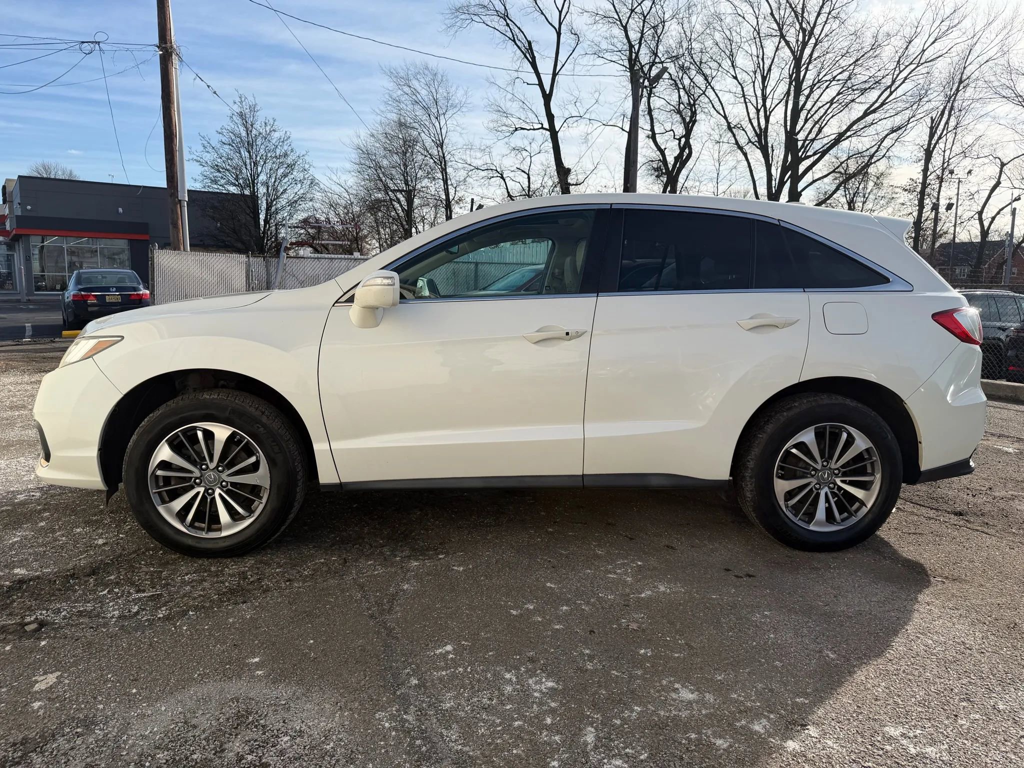 Used 2017 Acura RDX AWD w/ Advance Package image 8
