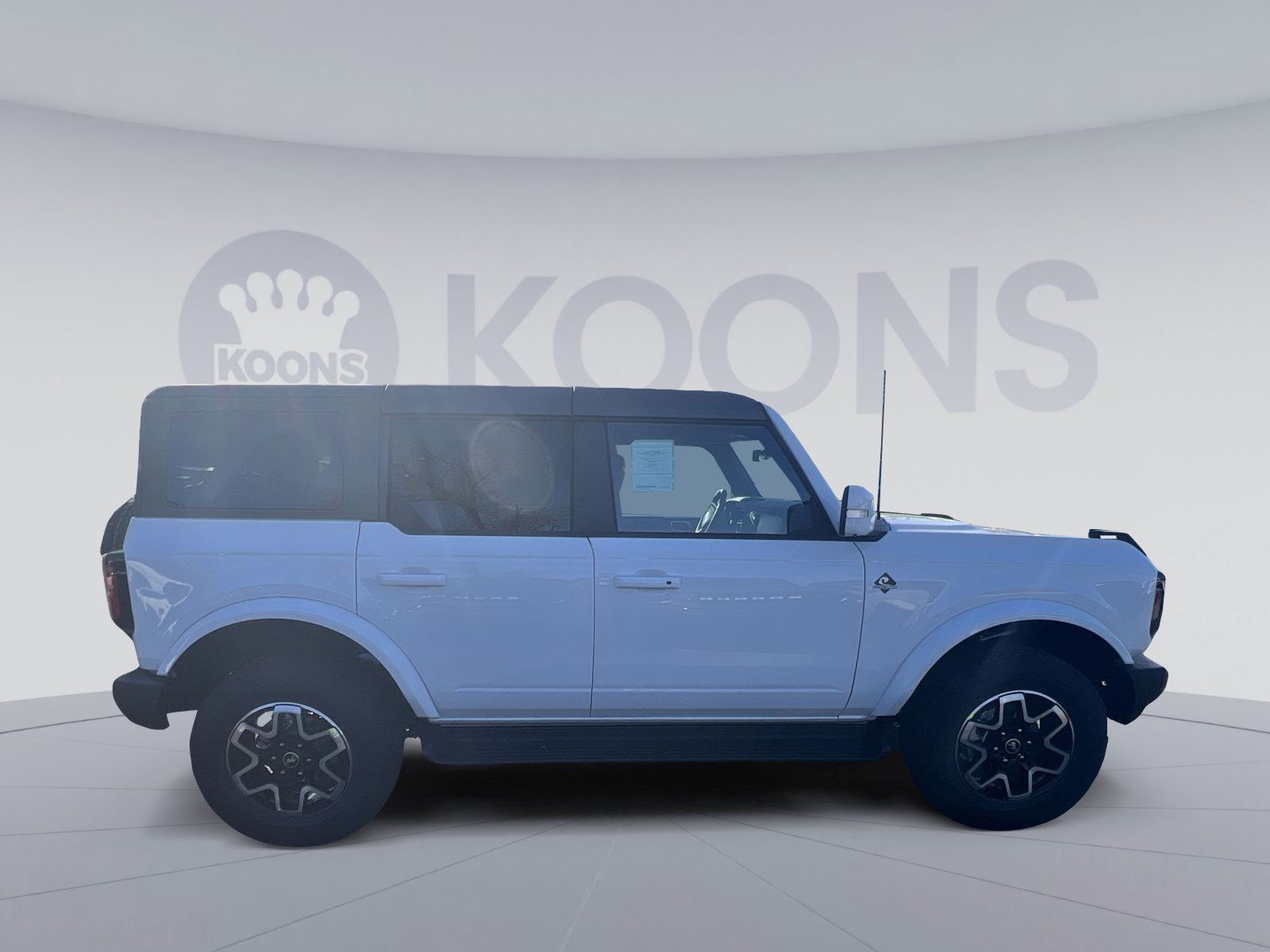 New 2025 Ford Bronco Outer Banks image 8