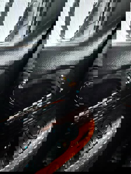 Used 2014 GMC Yukon XL SLT image 15