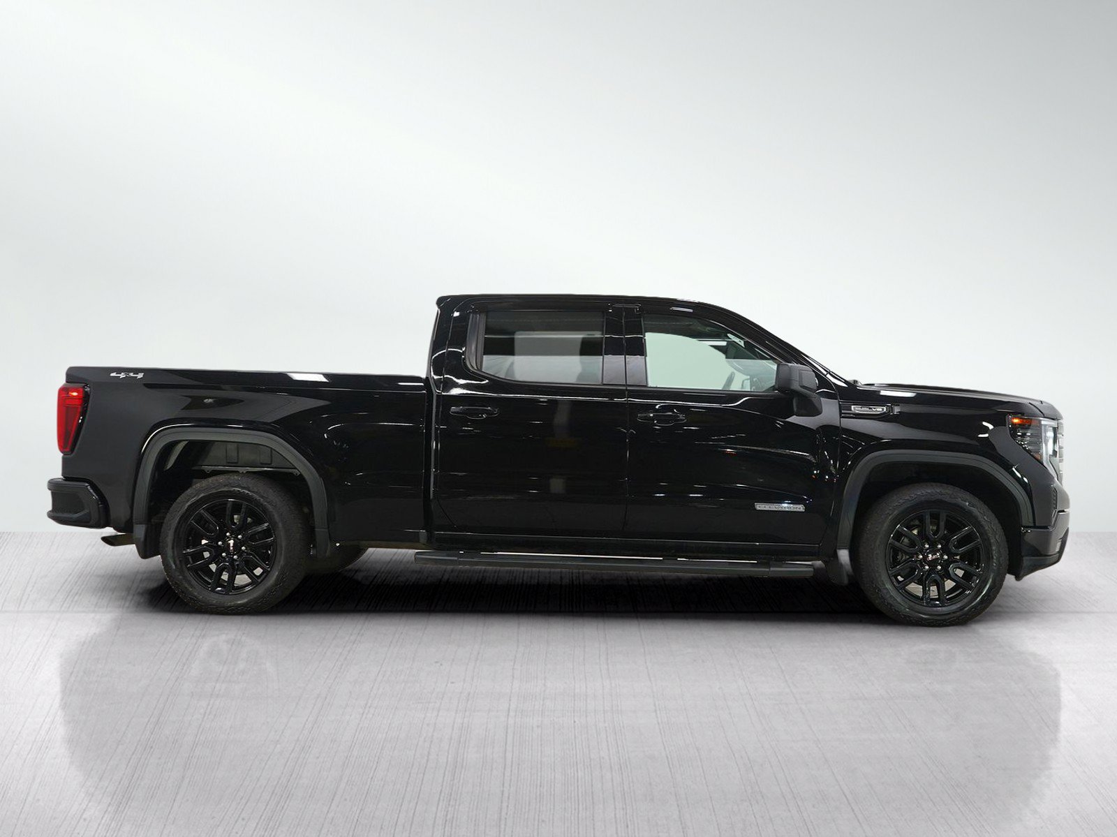 Used 2022 GMC Sierra 1500 Elevation w/ Max Trailering Package AWD/4WD image 6