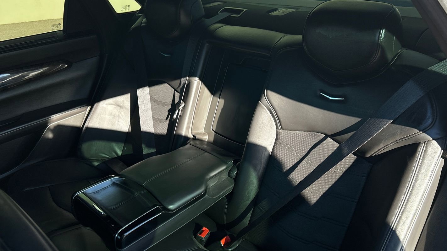 Used 2018 Cadillac CT6 Premium Luxury w/ Super Cruise Package image 10