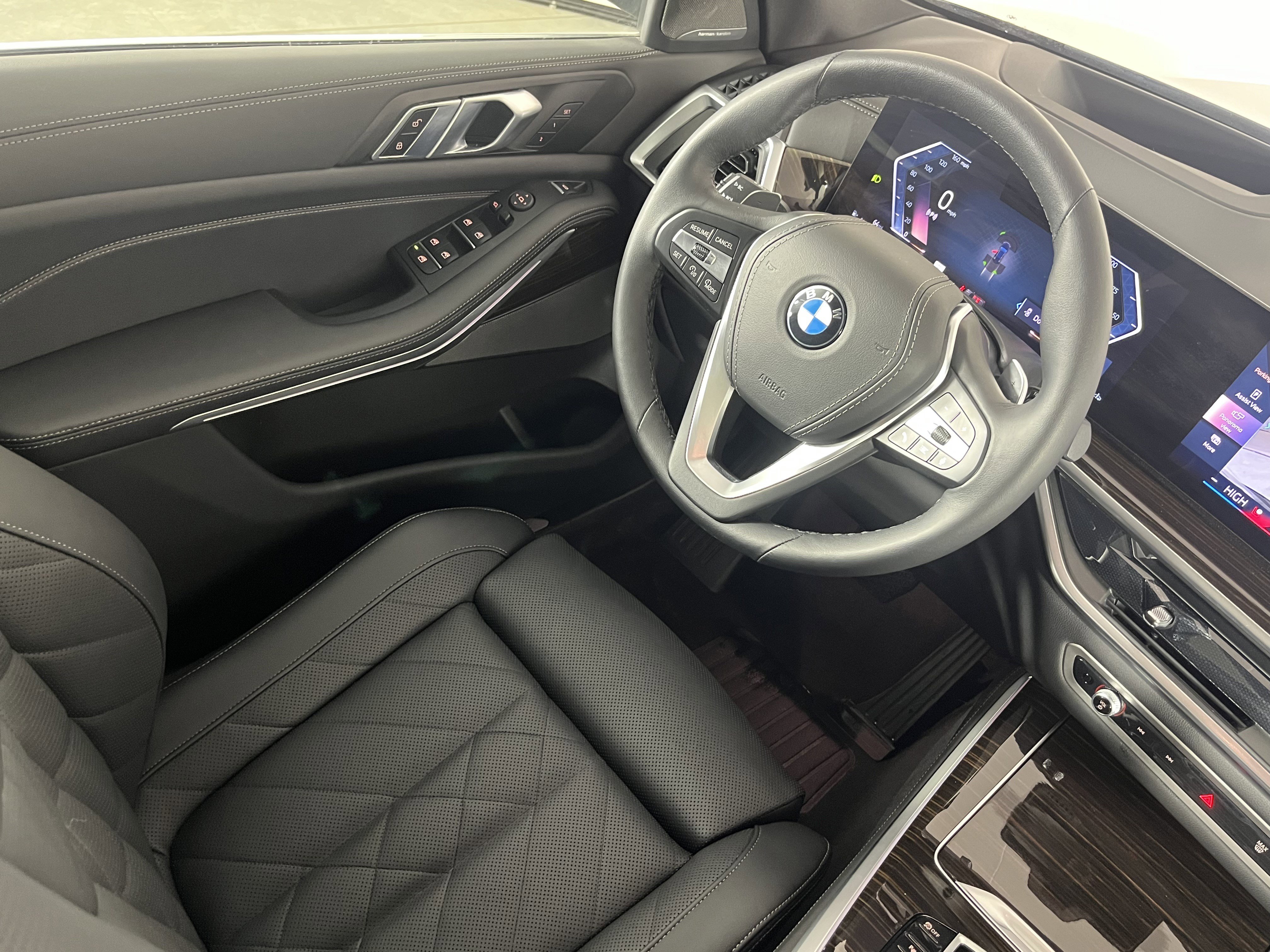 Certified 2025 BMW X5 xDrive40i w/ Premium Package image 9
