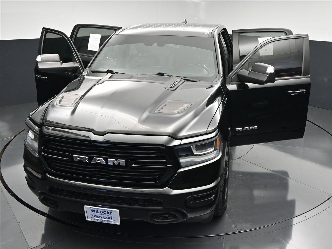 Used 2023 RAM 1500 Laramie AWD/4WD image 37