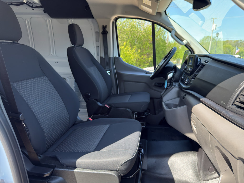 Used 2024 Ford Transit 150 Low Roof AWD image 22