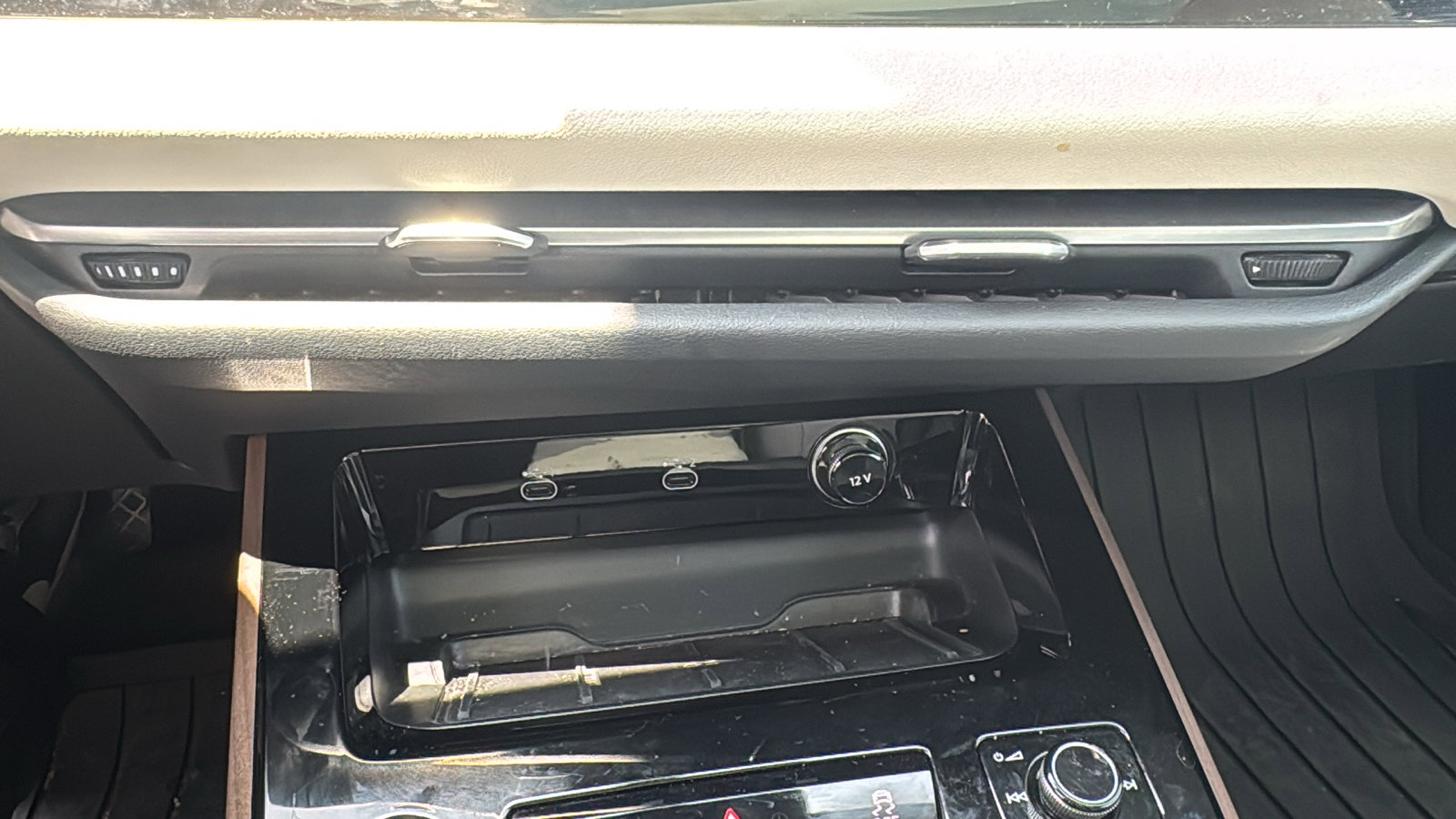 Used 2025 Audi A5 2.0T Premium Plus w/ Premium Plus AWD/4WD image 20