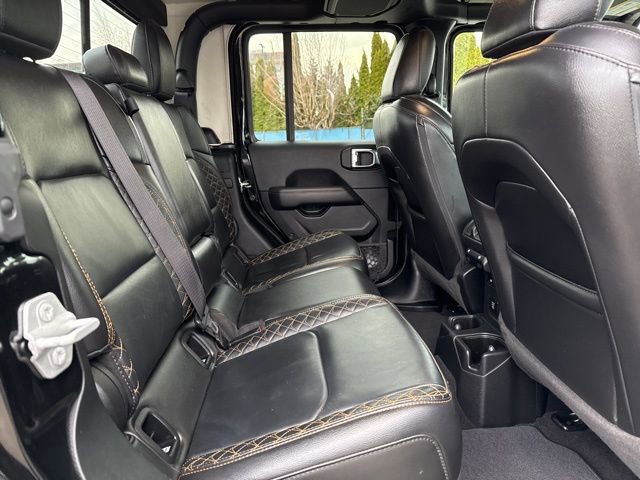 Used 2023 Jeep Gladiator Overland image 15