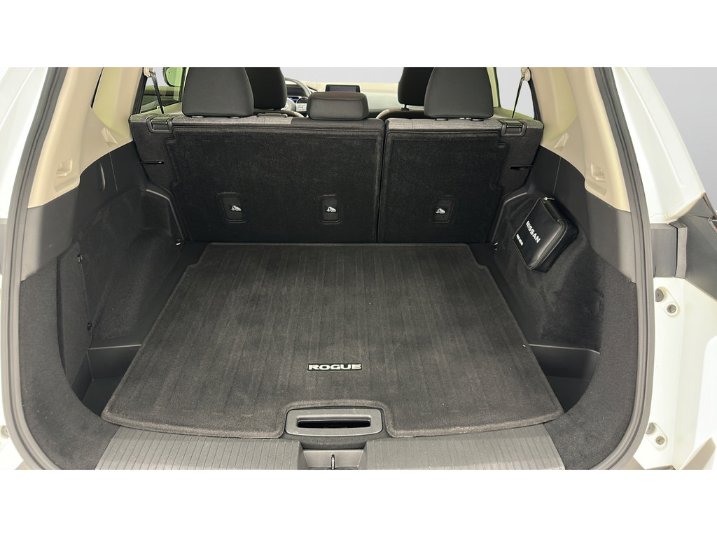 Used 2023 Nissan Rogue SV AWD/4WD image 25