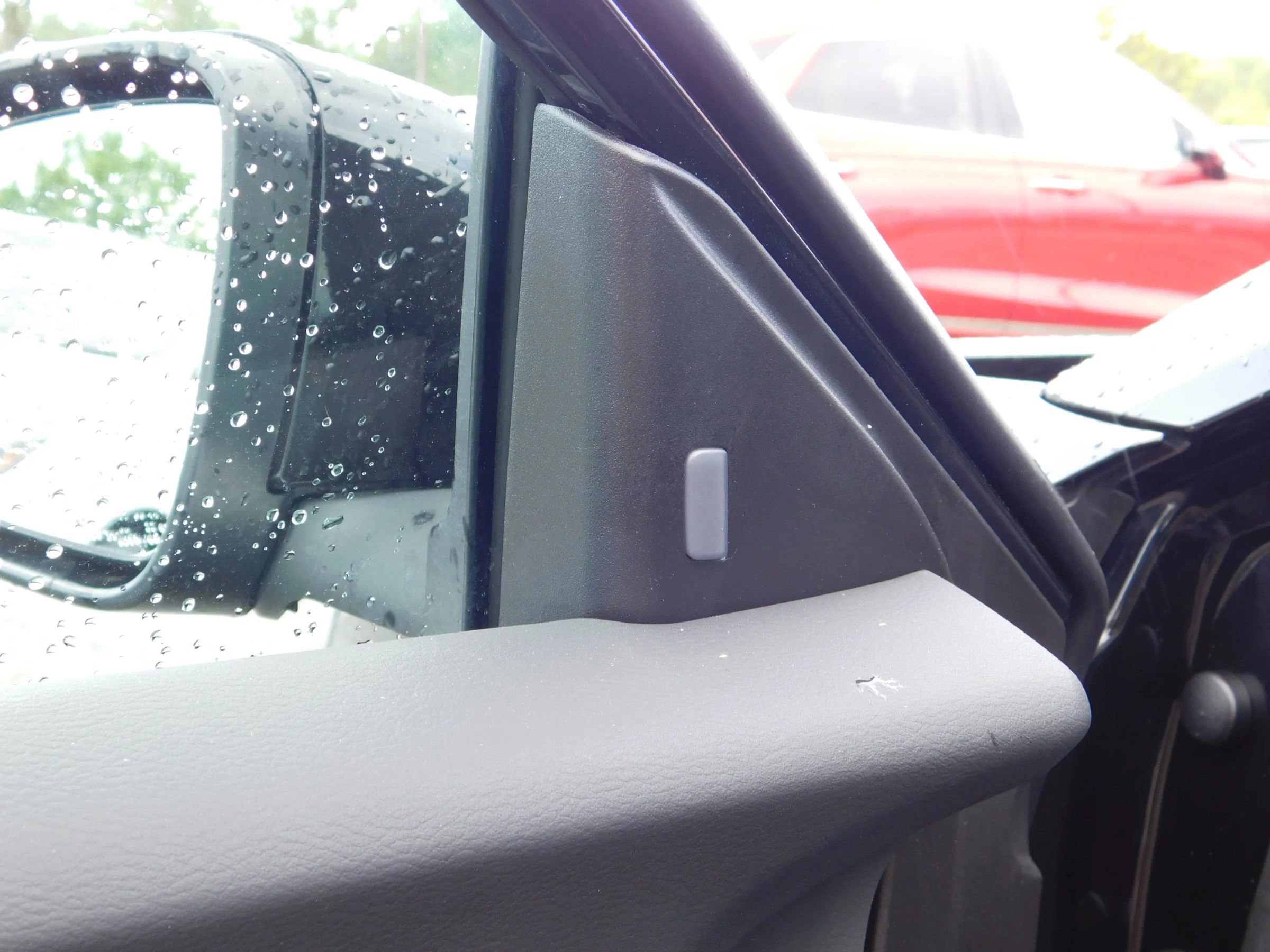 Used 2020 Nissan Sentra S FWD image 11