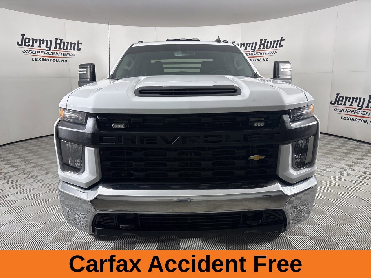 Used 2023 Chevrolet Silverado 3500 W/T w/ WT Convenience Package image 3