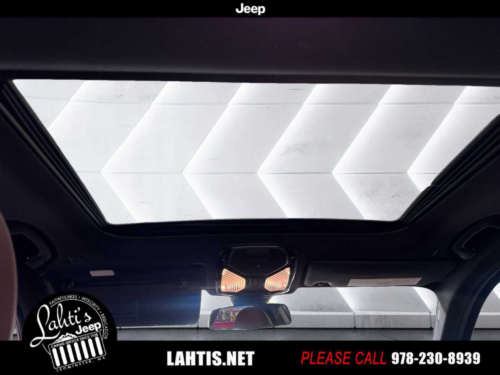 Used 2023 BMW M340i xDrive w/ Premium Package image 18