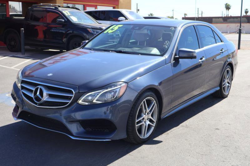 Used 2015 Mercedes-Benz E 400 4MATIC Sedan w/ Lighting Package image 3