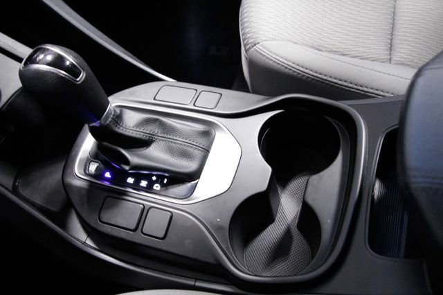 Used 2018 Hyundai Santa Fe Sport image 25