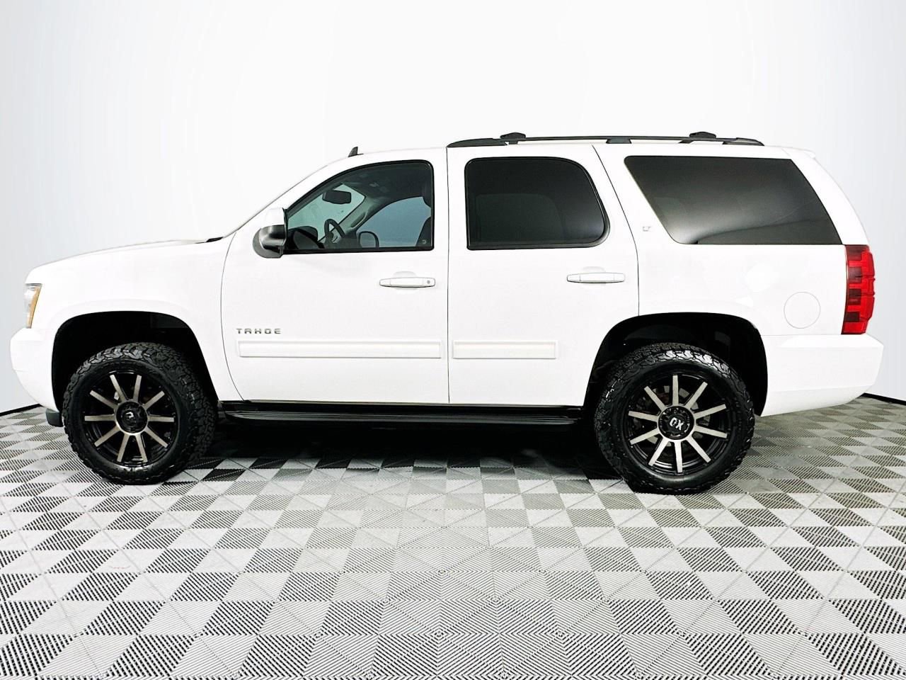 Used 2014 Chevrolet Tahoe LT AWD/4WD image 7
