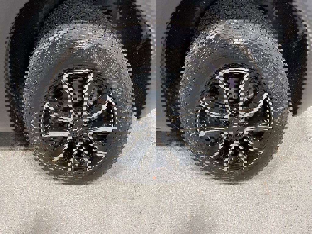 New 2025 Chevrolet TrailBlazer ACTIV w/ Convenience Package image 43