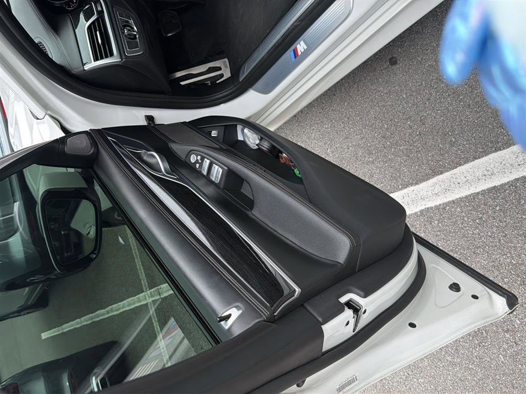 Used 2019 BMW 740i w/ Executive Package RWD image 4