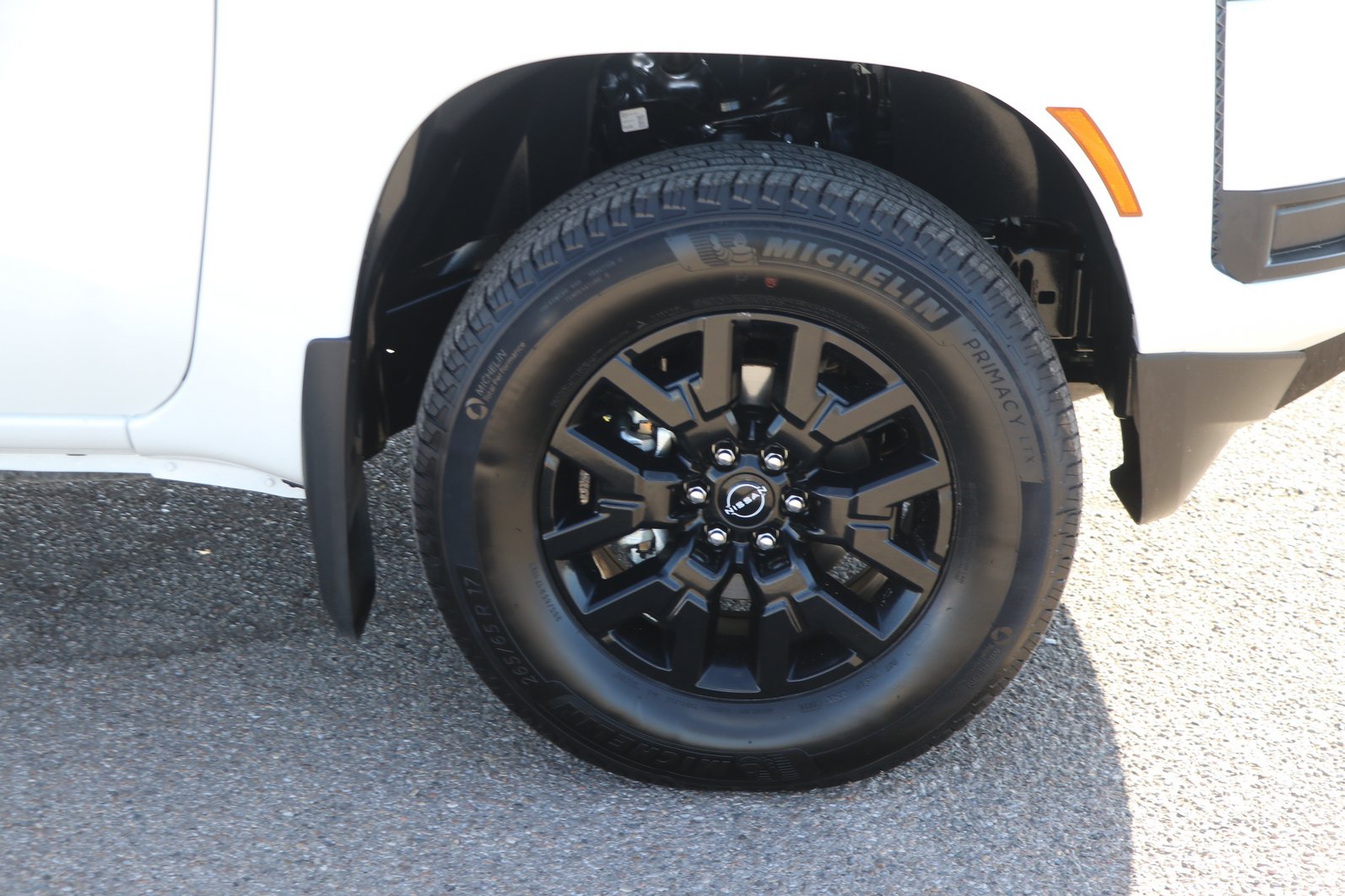 Used 2026 Nissan Frontier SV w/ SV Convenience Package AWD/4WD image 9