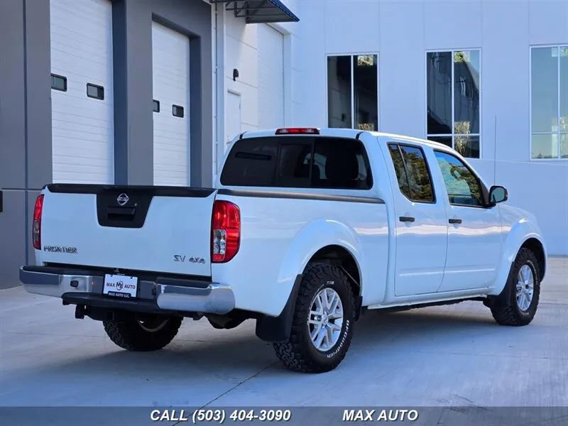 Used 2020 Nissan Frontier SV image 8