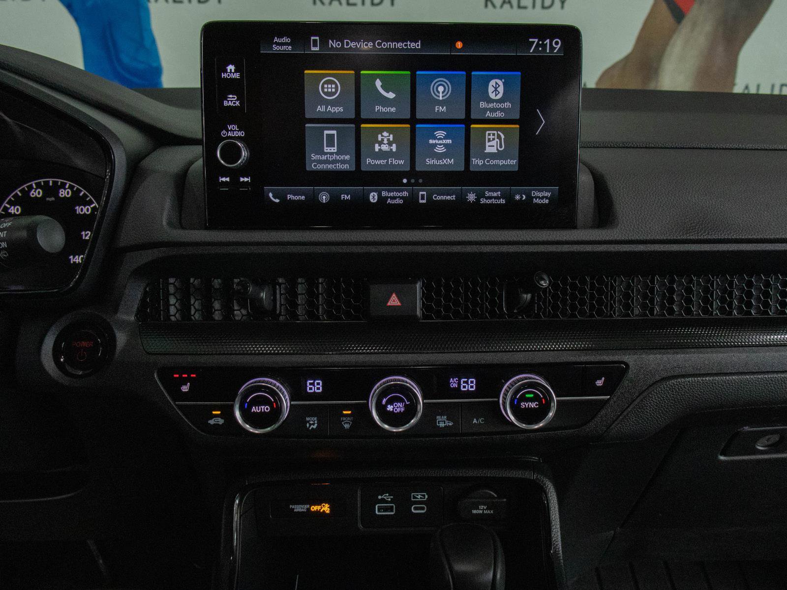 Used 2025 Honda CR-V Sport-L image 4