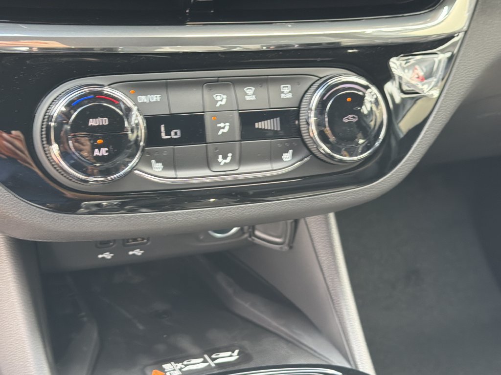 New 2026 Buick Envista Sport Touring w/ Convenience I Package FWD image 25