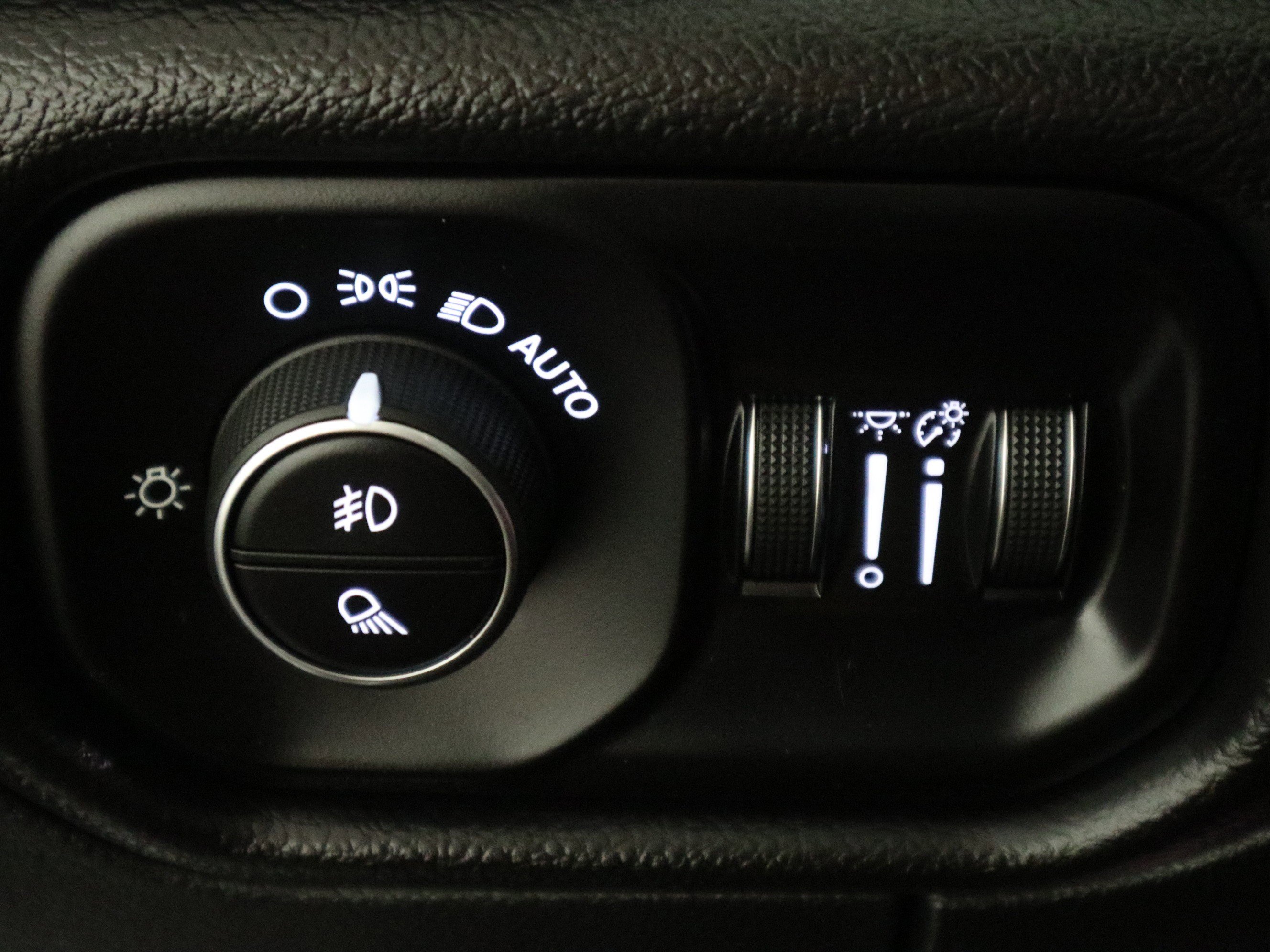 Used 2022 RAM 1500 Laramie image 38