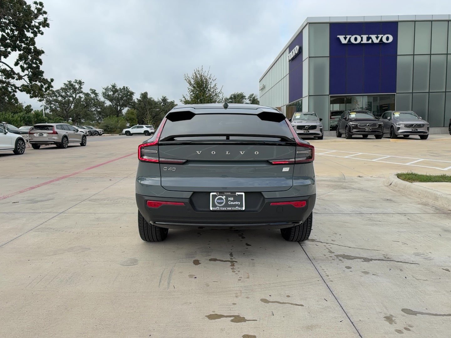 Certified 2023 Volvo C40 P8 Recharge Plus w/ Climate Package AWD/4WD image 5