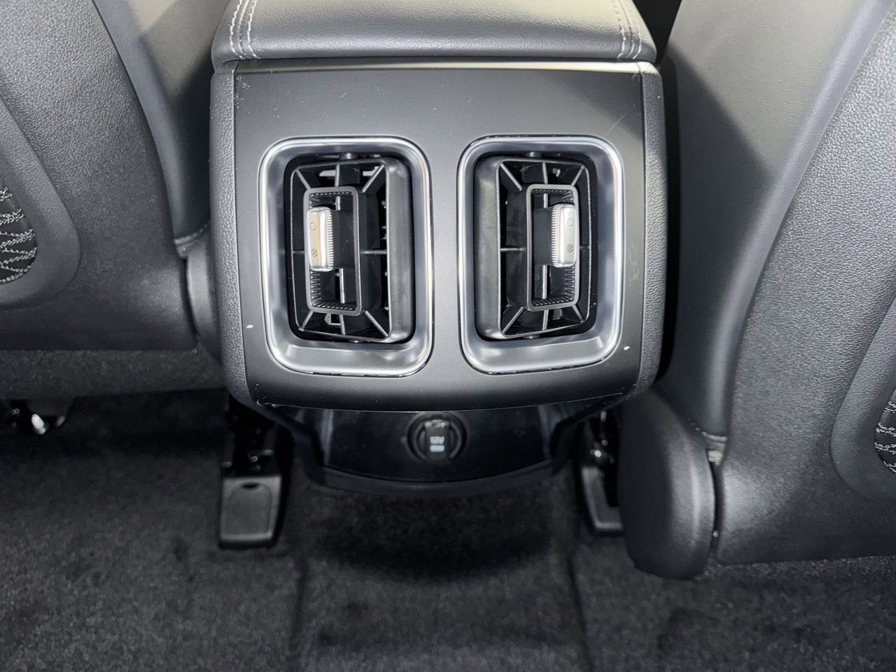 New 2026 Kia Sorento EX w/ EX Premium Package image 29