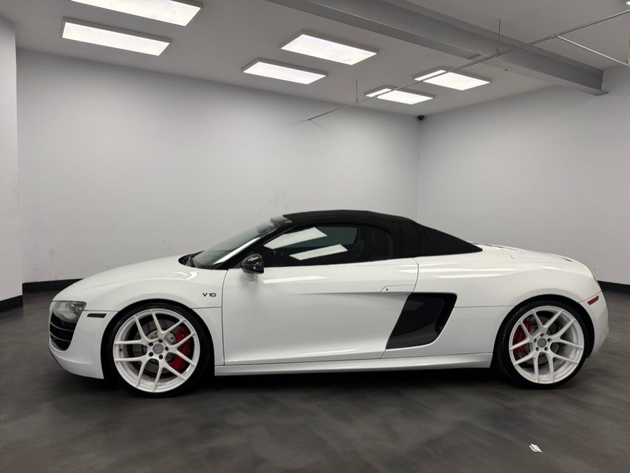 Used 2011 Audi R8 V10 AWD/4WD image 13