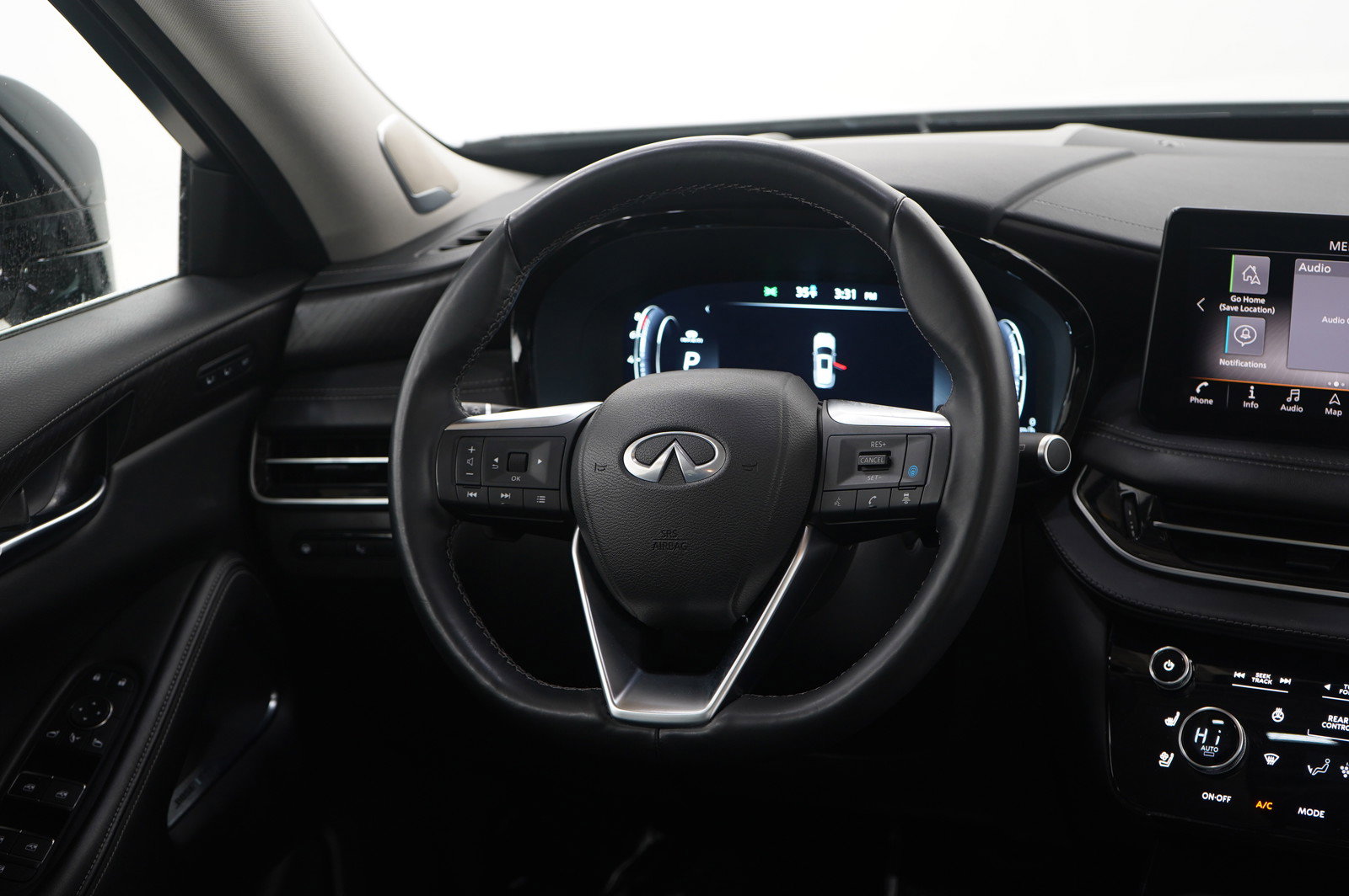 Used 2024 INFINITI QX60 Sensory image 17