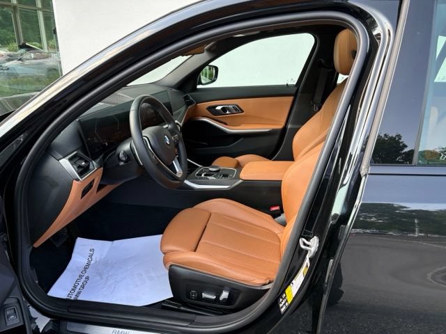 Used 2023 BMW 330i xDrive Sedan w/ Driving Assistance Package AWD/4WD image 10