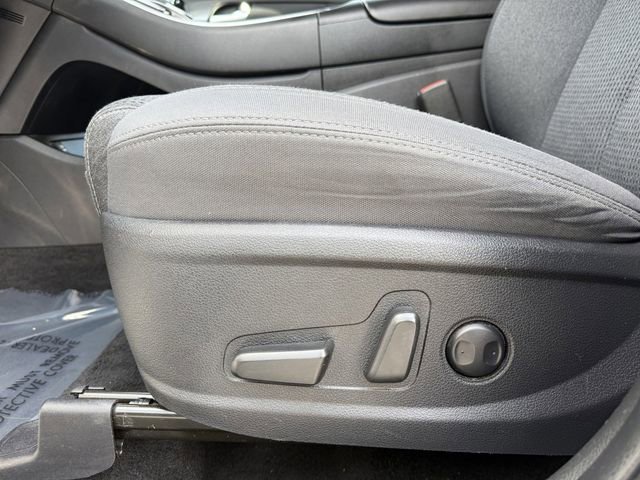 Used 2023 Hyundai Santa Fe SEL image 13