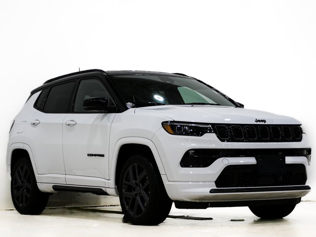 Used 2025 Jeep Compass Limited w/ High Altitude Package AWD/4WD video 1