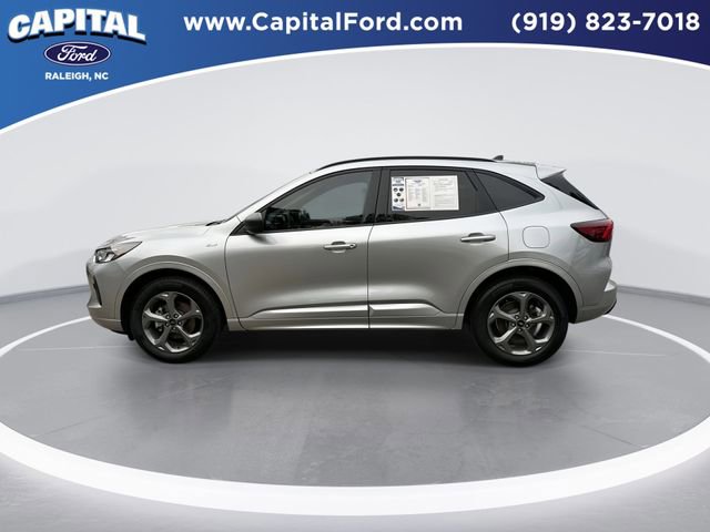 Used 2023 Ford Escape ST-Line w/ Tech Pack #1 image 5