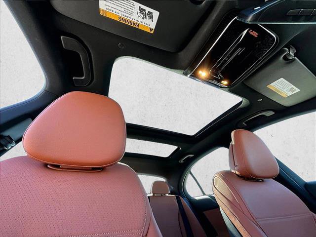 Used 2025 Mercedes-Benz C 300 Sedan image 17