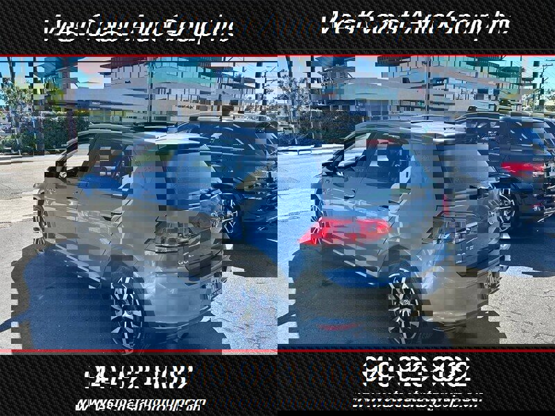 Used 2017 Volkswagen Golf SE image 4