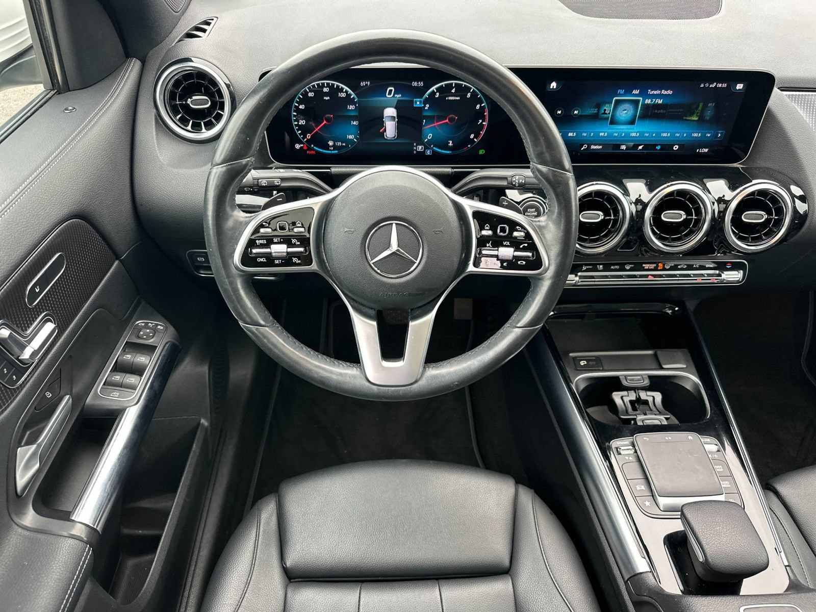Used 2021 Mercedes-Benz GLA 250 4MATIC image 16