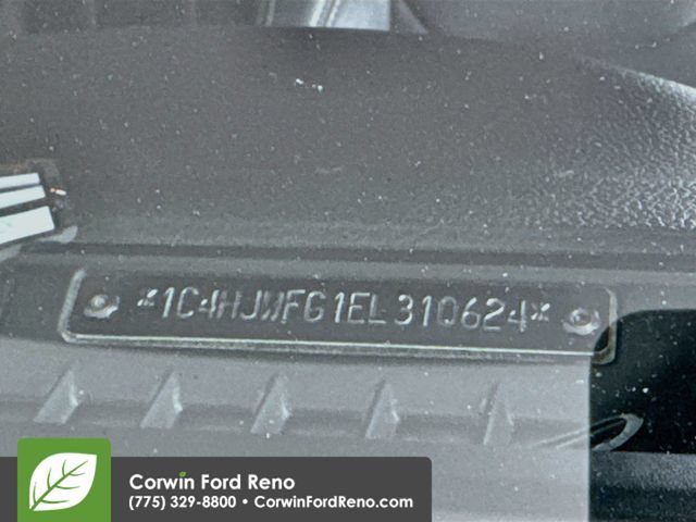 Used 2014 Jeep Wrangler Unlimited Rubicon w/ Connectivity Group AWD/4WD image 32