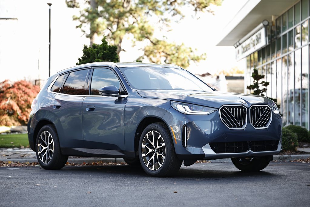 New 2026 BMW X3 xDrive30 w/ Premium Package