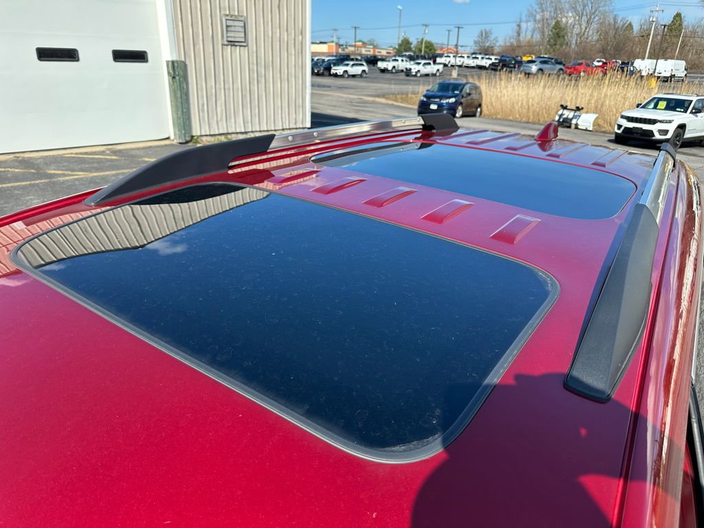 Used 2022 GMC Acadia Denali w/ Denali Ultimate Package image 18