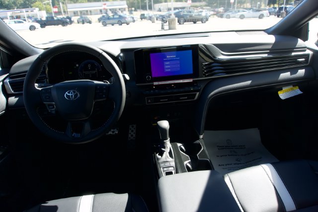 New 2026 Toyota Camry SE w/ Convenience Package FWD image 9