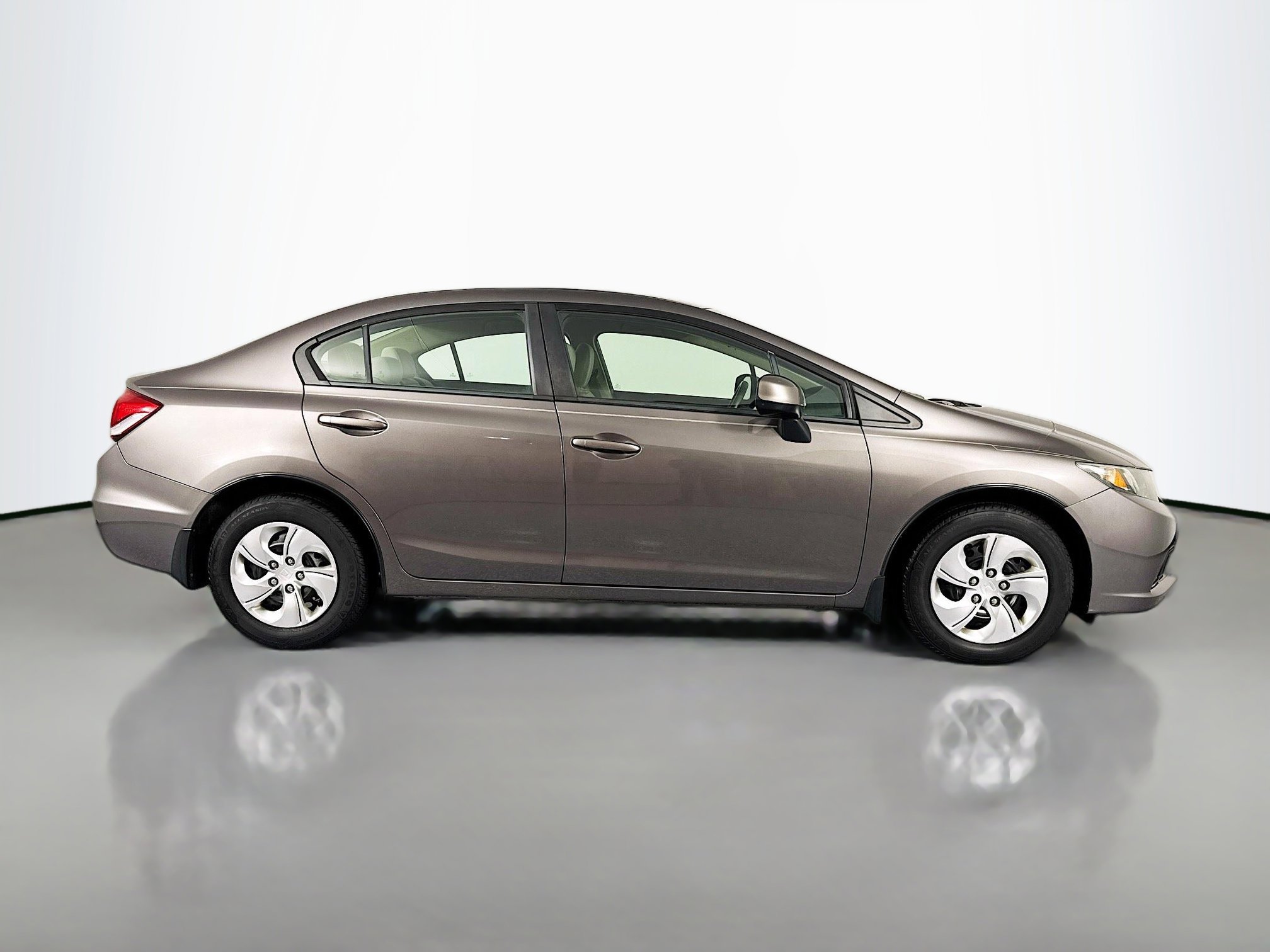 Used 2013 Honda Civic LX image 4
