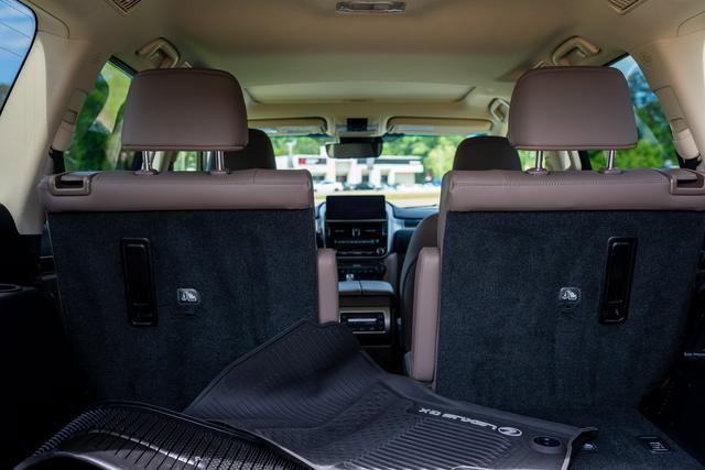 Used 2022 Lexus GX 460 Premium image 22