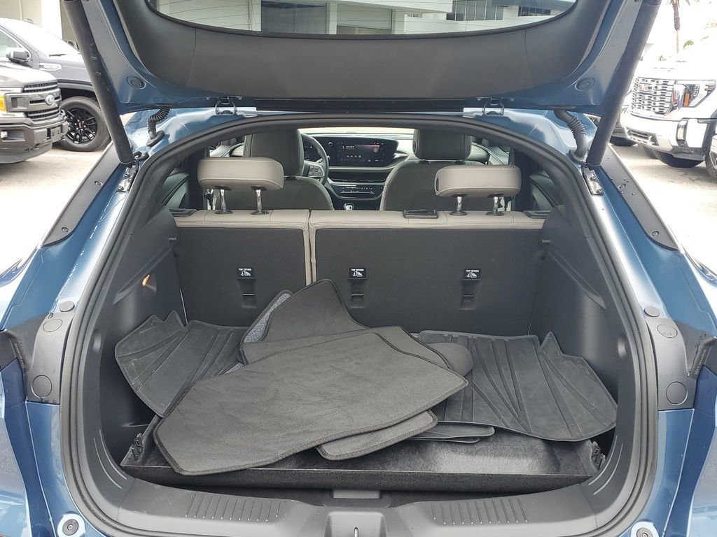 Used 2024 Buick Envista Avenir image 9