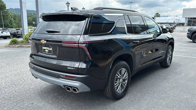 New 2026 Chevrolet Traverse LT image 9