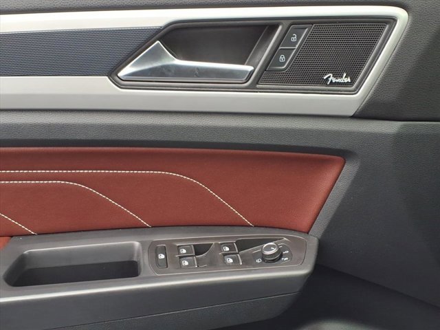 Used 2022 Volkswagen Atlas Cross Sport SEL Premium R-Line image 24